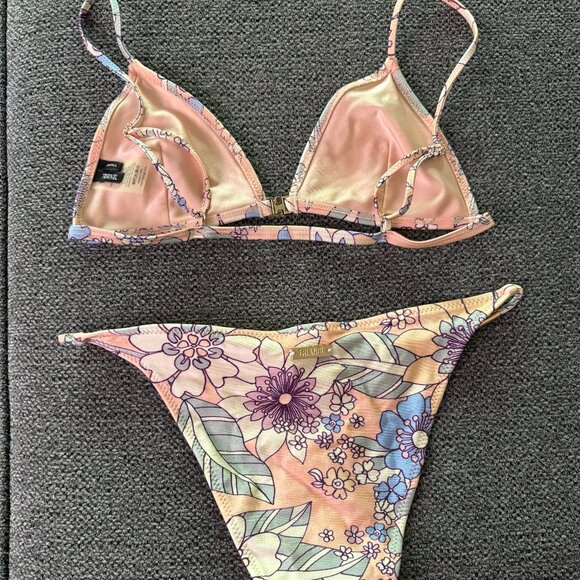 Triangl  Women Size Small Neoprene Swimsuit With Bag - Picture 8 of 11